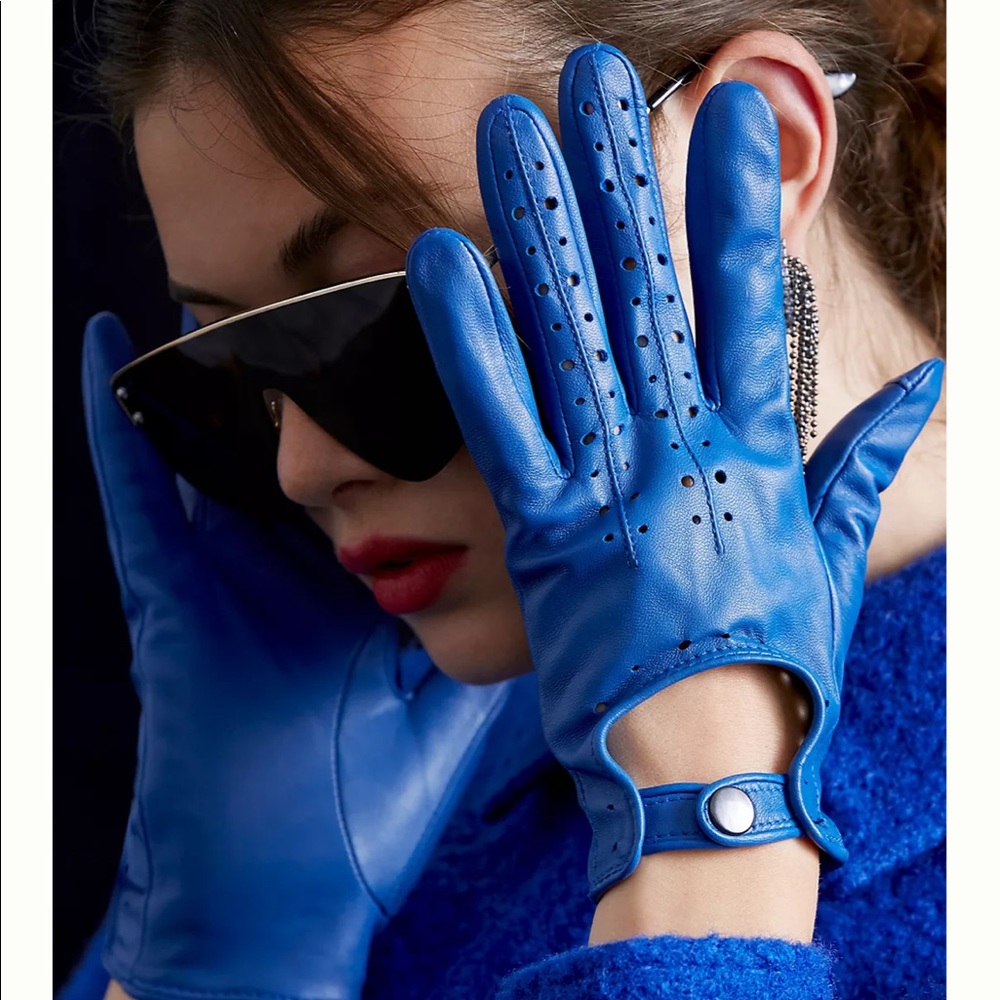 Anthropologie NWT Short Leather Moto Gloves